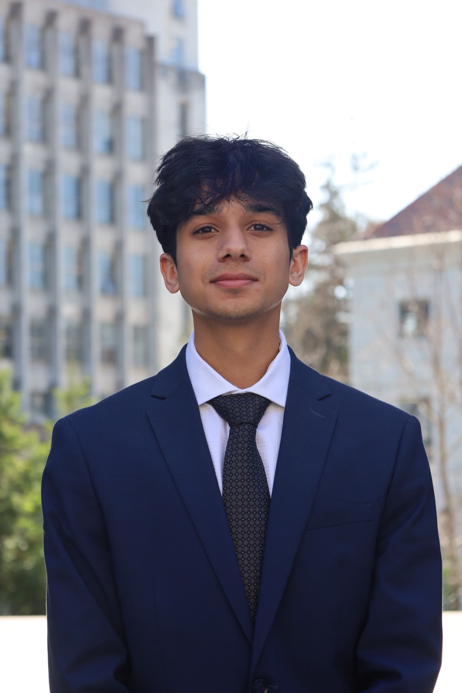 Arya Patel headshot