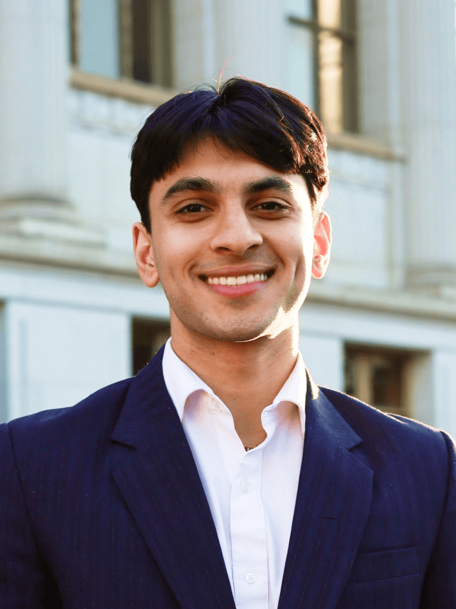 Aayush Shah headshot