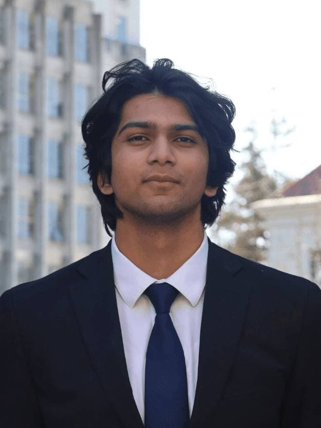 Yadukrishna Raghu headshot